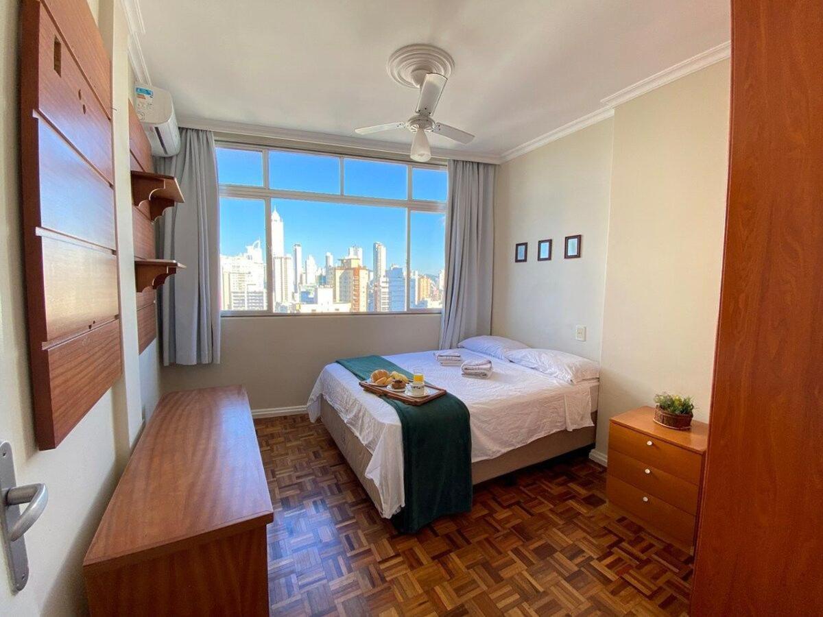 IMP21 - Três Suítes, Frente Mar, Linda Vista, TV Smart, Wi-Fi Balneário Camboriú Extérieur photo